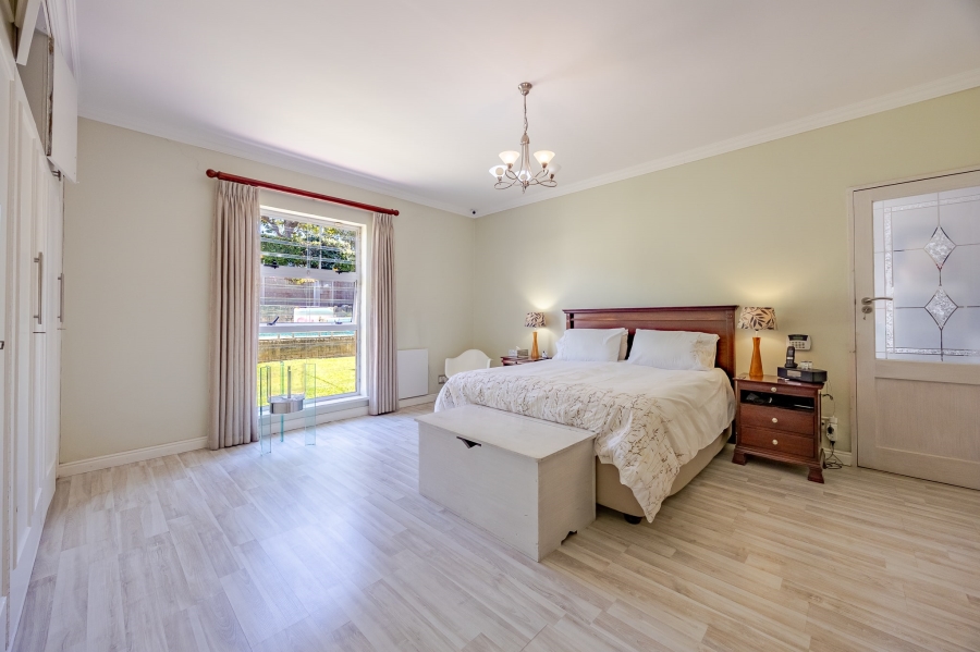 5 Bedroom Property for Sale in Kenilworth Upper Western Cape